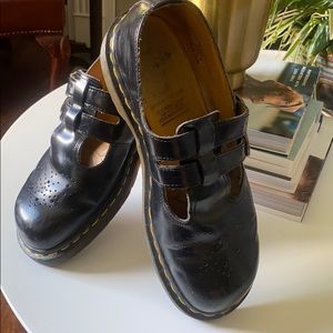 Vintage Dr. Martens Smooth Leather Mary Janes